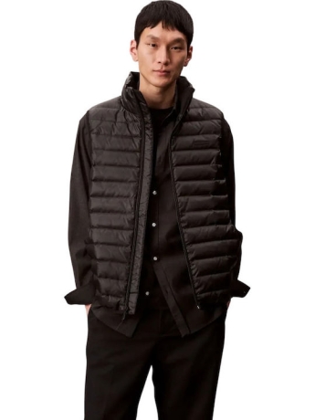 Calvin Klein giubbotto nero uomo smanicato patch logo sul petto