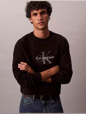 Calvin Klein felpa nera uomo in cotone girocollo maxi logo sul davanti